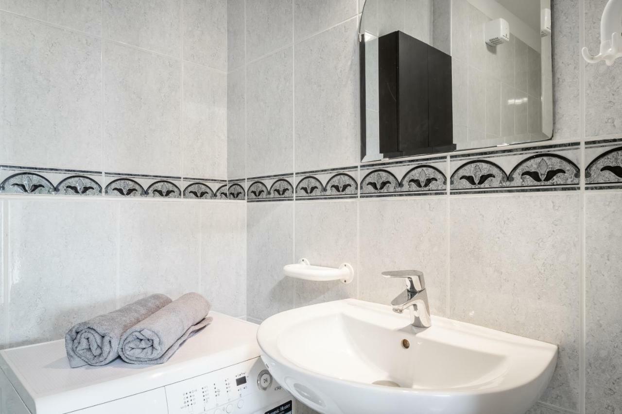 Bpr Soho Boutique Home With Ac Budapešť Exteriér fotografie